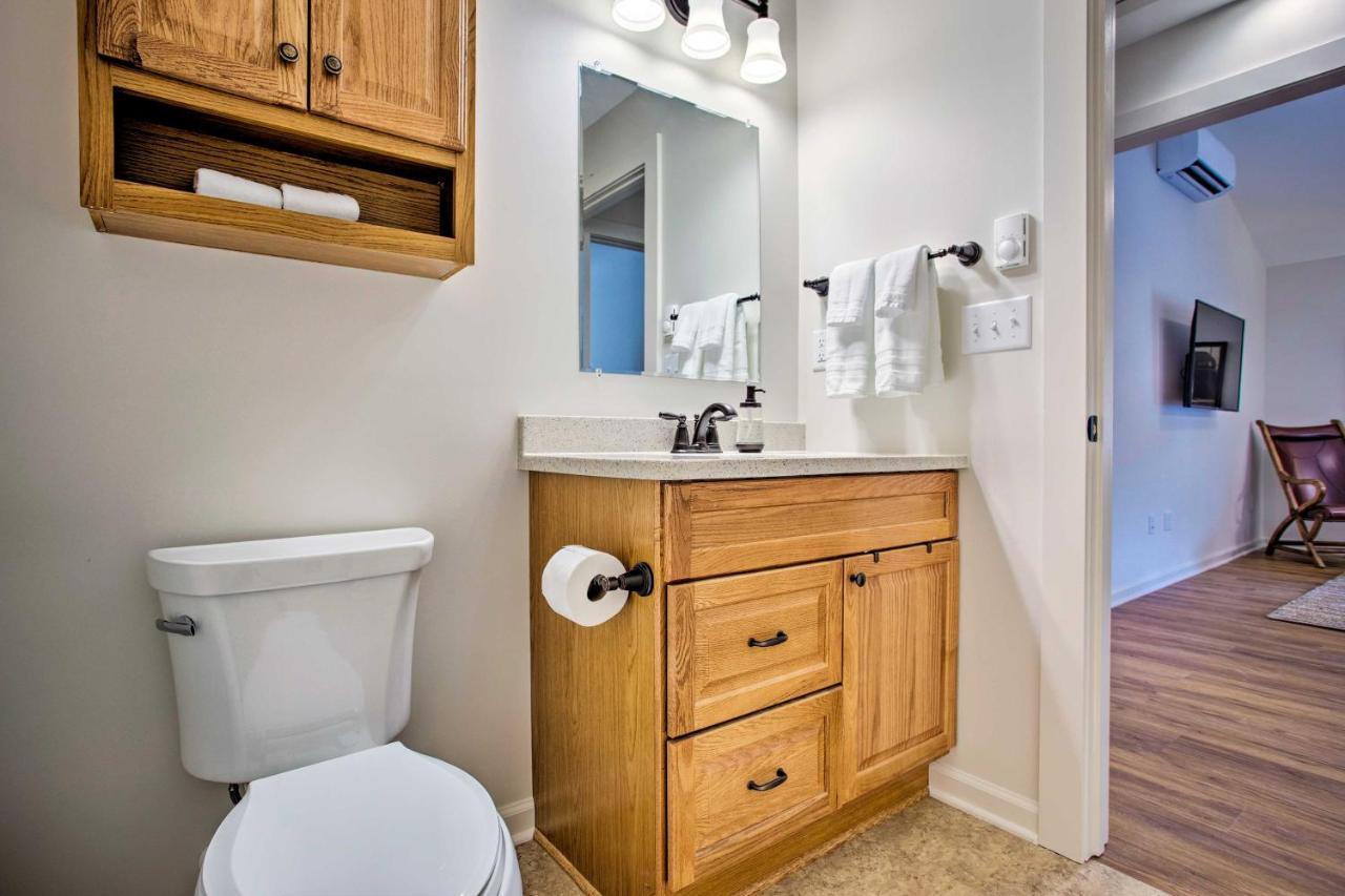 Newly Remodeled Apartment On Main Street In Saluda Ngoại thất bức ảnh